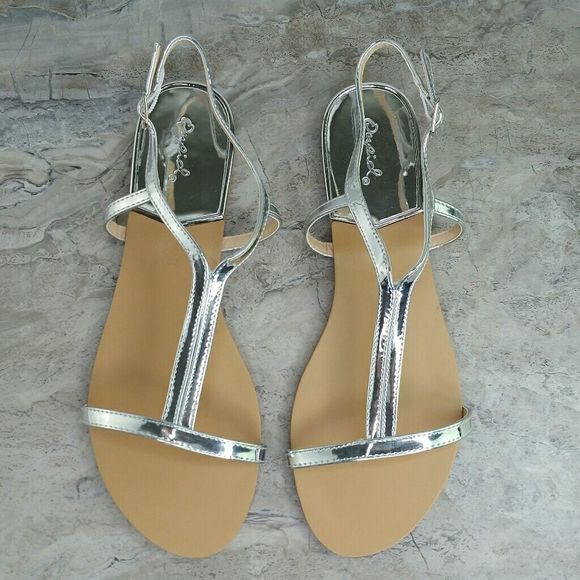 Qupid Woven T-Strap Flat Sandal